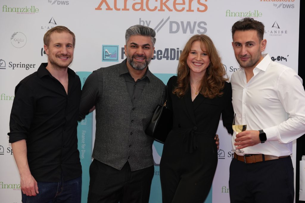 Gäste bei der Buchpremiere von Finance for Divas by harikrishnanphotography