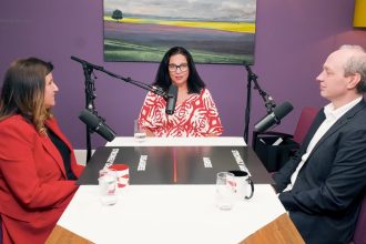 Innovate or Die Kampf gegen Finanzkriminalität mit Simona Stoytchkova und Carsten Fritz