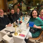 Medienpreis Stiftung Finanzbildung Birgit Hass verliehen von Edmund Pelikan Laudatio von Darius Maleki