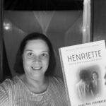 Henriette Hinter den Spiegeln der Macht